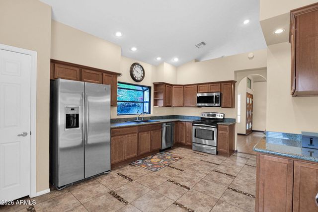 8979 E GAIL Road, Scottsdale, AZ 85260