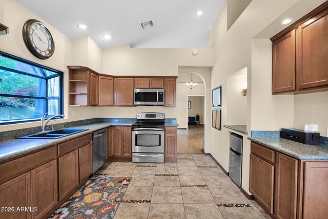 8979 E GAIL Road, Scottsdale, AZ 85260