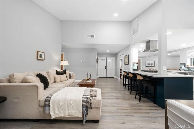 3872 De Paul, Merced, CA 95348