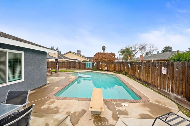 3872 De Paul, Merced, CA 95348