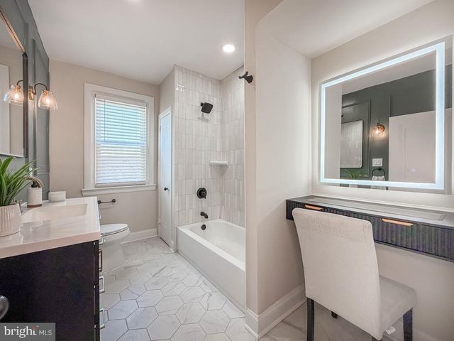 1042 DUNCAN AVE, Lansdowne, PA 19050