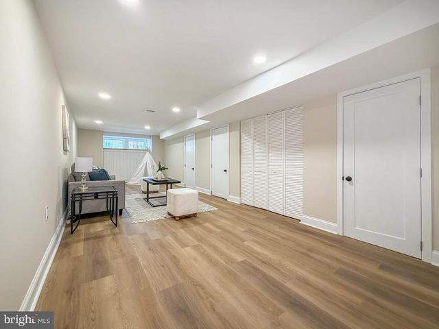 1042 DUNCAN AVE, Lansdowne, PA 19050