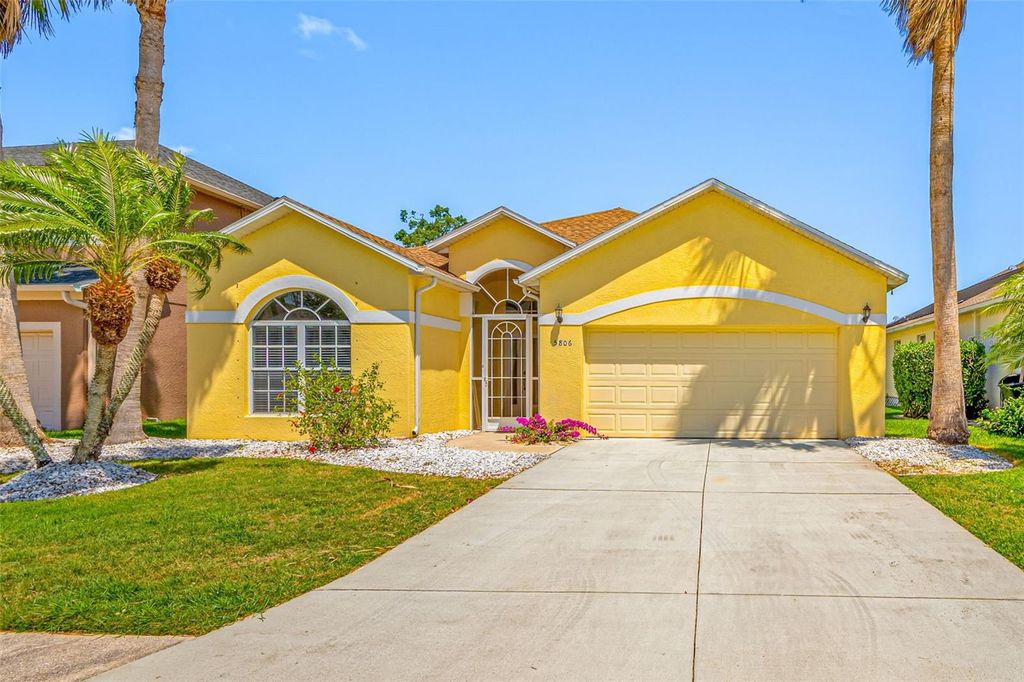 Image 1 of property listing at 5806 NEW PARIS WAY, Ellenton, FL 34222