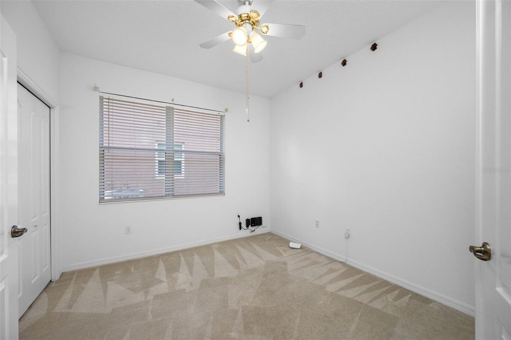 Image 13 of property listing at 5806 NEW PARIS WAY, Ellenton, FL 34222