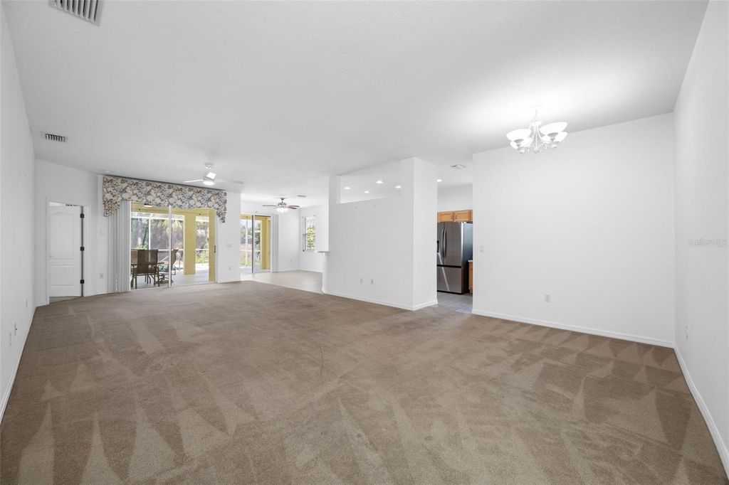 Image 16 of property listing at 5806 NEW PARIS WAY, Ellenton, FL 34222