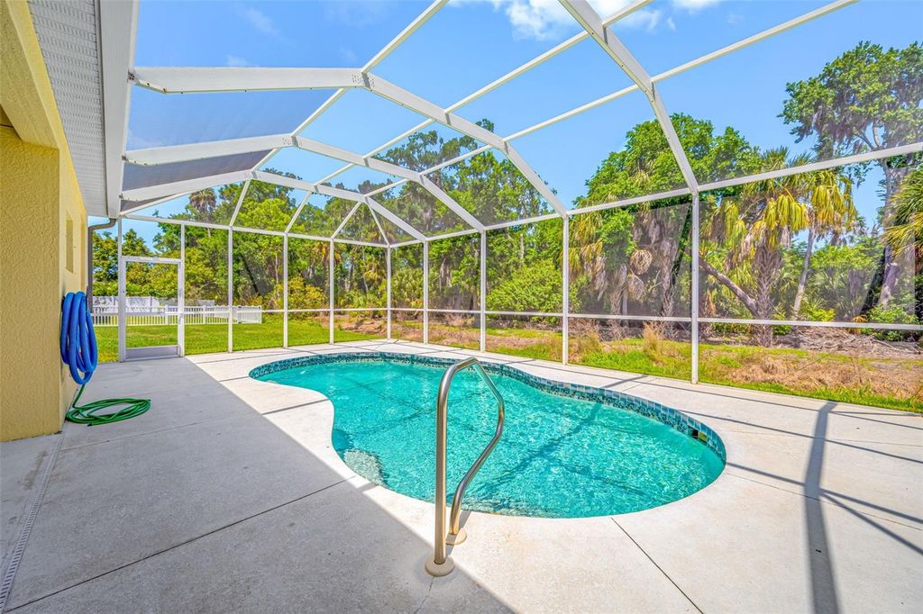 Image 44 of property listing at 5806 NEW PARIS WAY, Ellenton, FL 34222