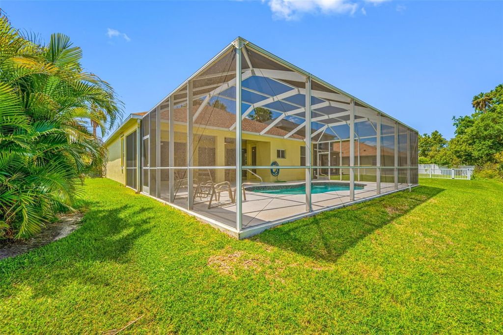 Image 48 of property listing at 5806 NEW PARIS WAY, Ellenton, FL 34222