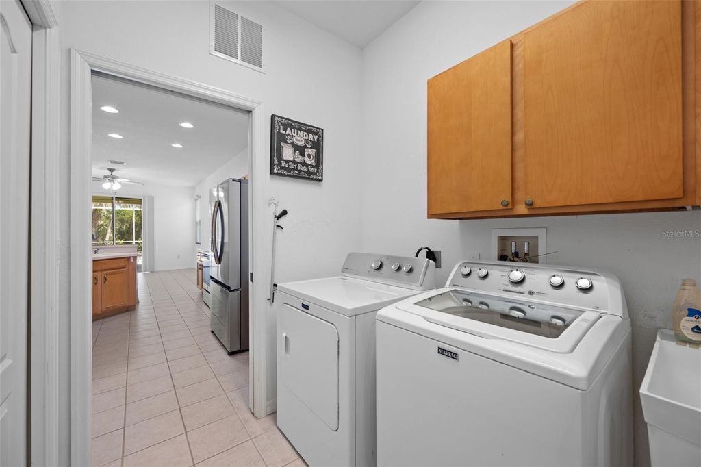 Image 51 of property listing at 5806 NEW PARIS WAY, Ellenton, FL 34222