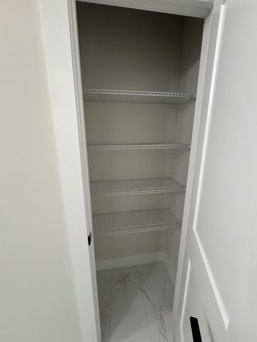 814 42nd Ave, N, Nashville, TN 37209