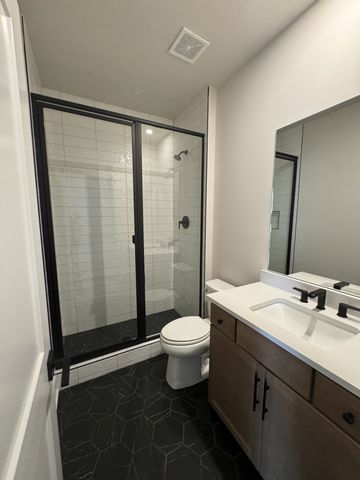 814 42nd Ave, N, Nashville, TN 37209