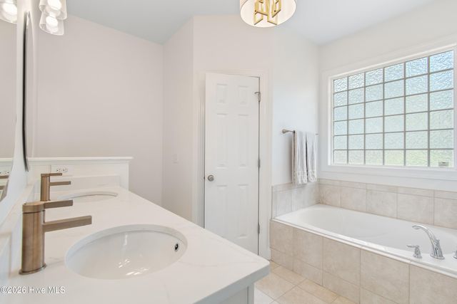 2776 Parkridge Drive, Southport, NC 28461