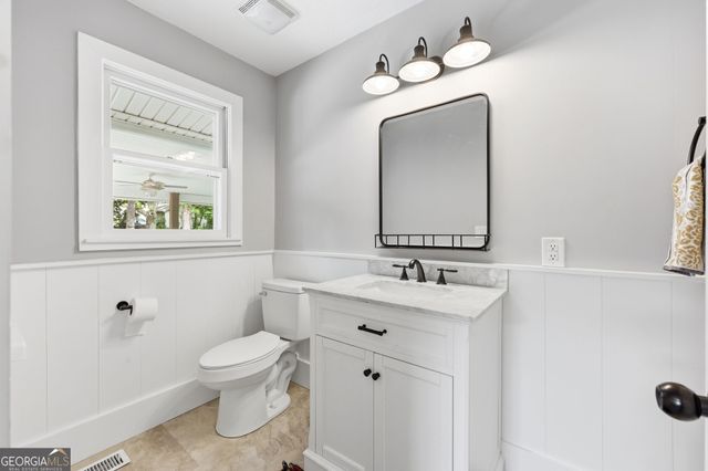 420 Foreacre Street, Cornelia, GA 30531