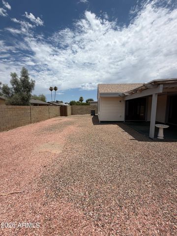 1716 E REDFIELD Road, Tempe, AZ 85283