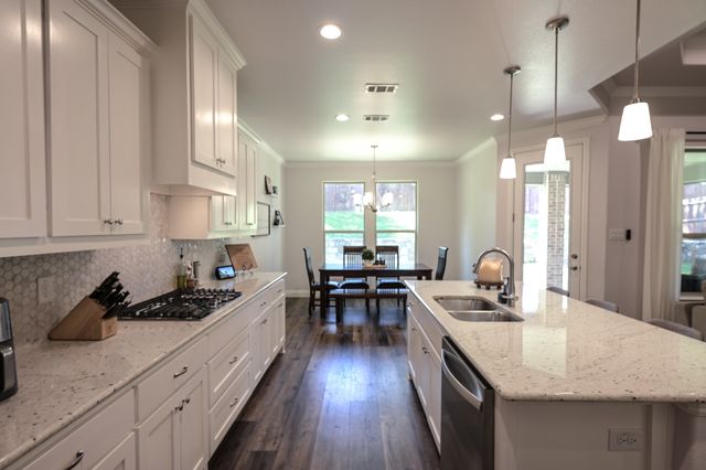 149 Fairweather Drive, Burleson, TX 76028