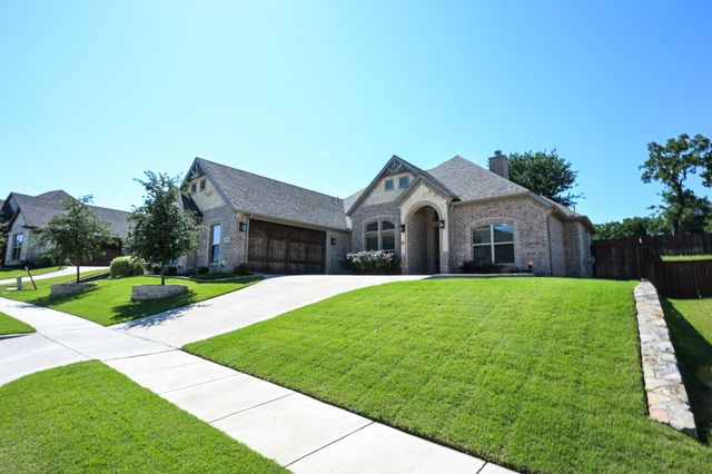 149 Fairweather Drive, Burleson, TX 76028