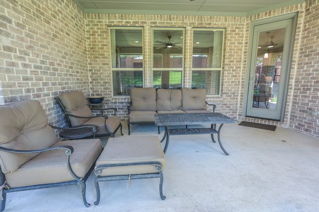 149 Fairweather Drive, Burleson, TX 76028