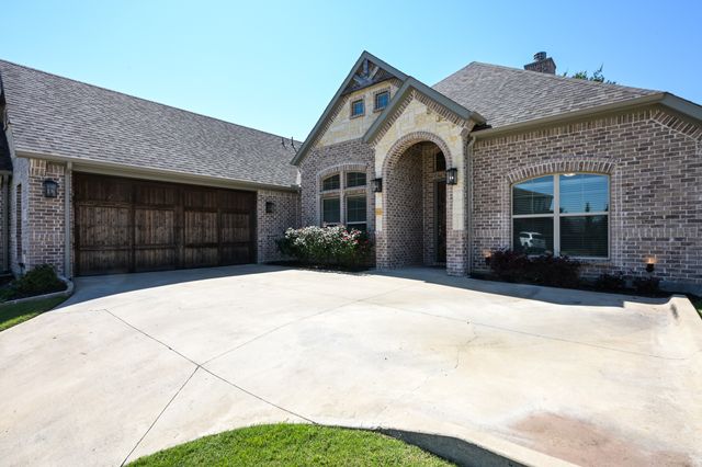 149 Fairweather Drive, Burleson, TX 76028