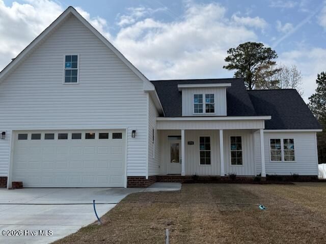 3301 School View Drive, Farmville, NC 27828