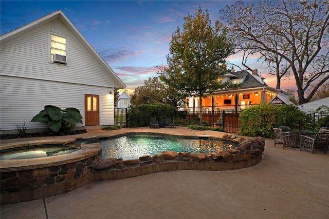 601 Parker Street, Mckinney, TX 75069