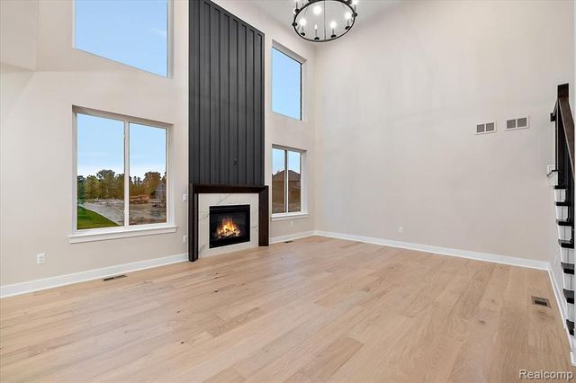 50637 Mistwood Drive, Macomb, MI 48042