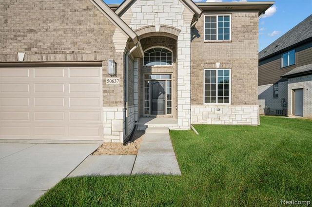50637 Mistwood Drive, Macomb, MI 48042