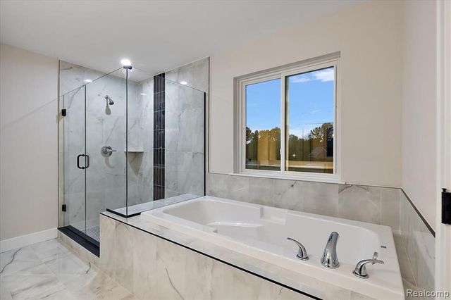 50637 Mistwood Drive, Macomb, MI 48042