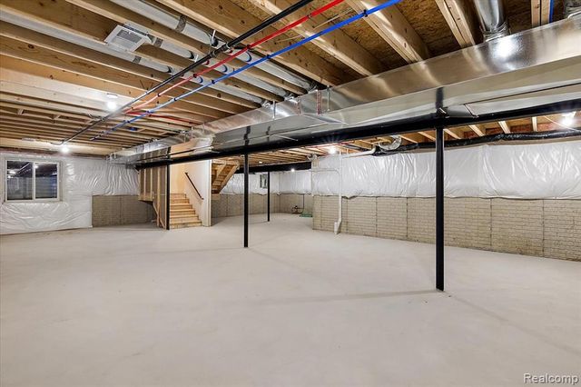 50637 Mistwood Drive, Macomb, MI 48042