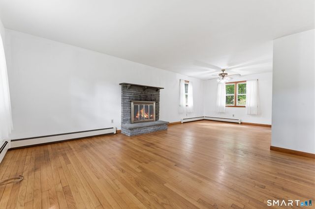 110 Lambtown Road, Groton, CT 06355