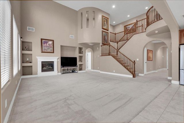 312 Martin Street, Tulare, CA 93274