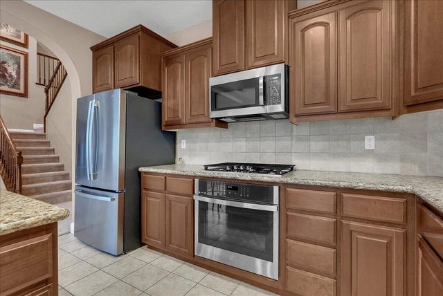 312 Martin Street, Tulare, CA 93274