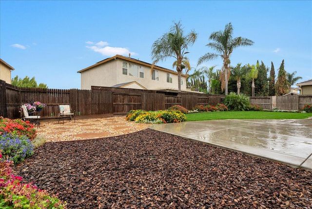 312 Martin Street, Tulare, CA 93274
