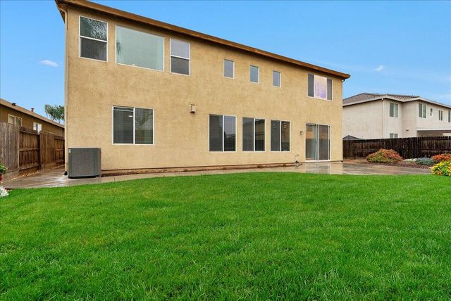 312 Martin Street, Tulare, CA 93274