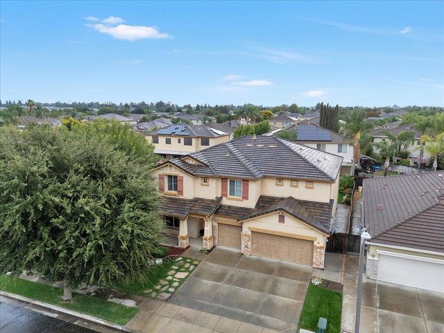 312 Martin Street, Tulare, CA 93274