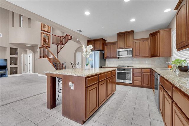 312 Martin Street, Tulare, CA 93274