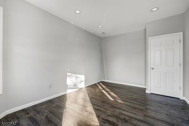 31 Homestead Park, Newark City, NJ 07108