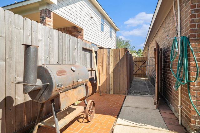 22419 Wenbury Drive, Tomball, TX 77375