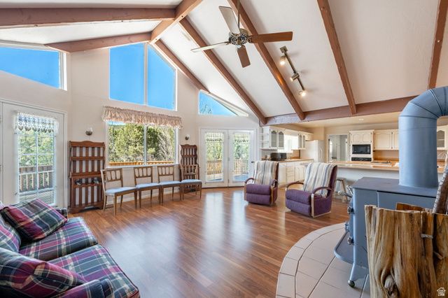 6 S NORTH FORK RD, Orderville, UT 84758