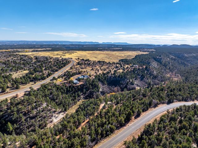 6 S NORTH FORK RD, Orderville, UT 84758