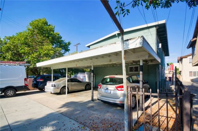 5174 Linden, Long Beach, CA 90805