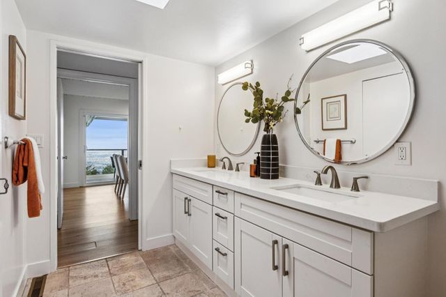 15684 Apollo Heights Court, Saratoga, CA 95070