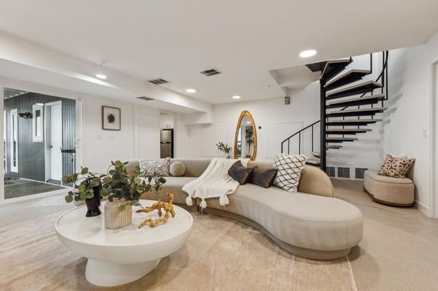 15684 Apollo Heights Court, Saratoga, CA 95070