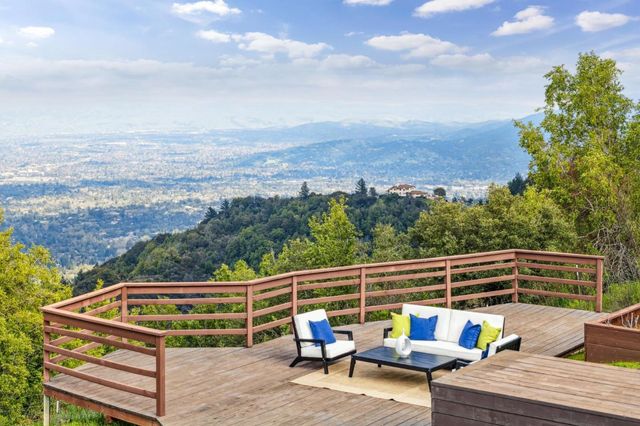 15684 Apollo Heights Court, Saratoga, CA 95070