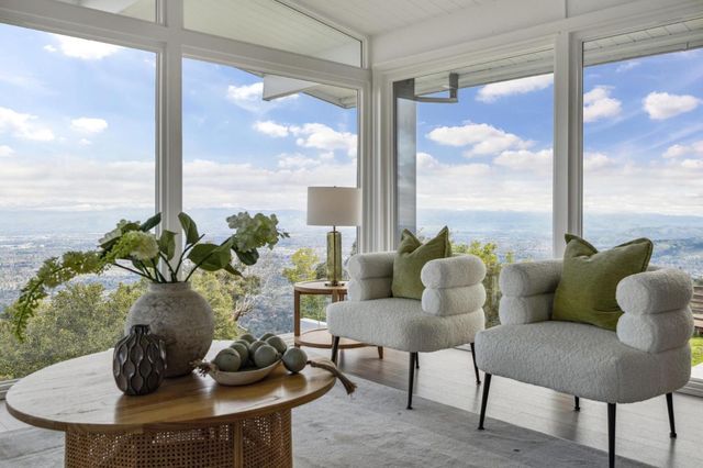 15684 Apollo Heights Court, Saratoga, CA 95070