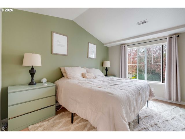 1316 Se ROUNDELAY St, Hillsboro, OR 97123