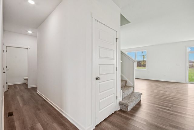 9976 Edgebrook Lane, Huntley, IL 60142