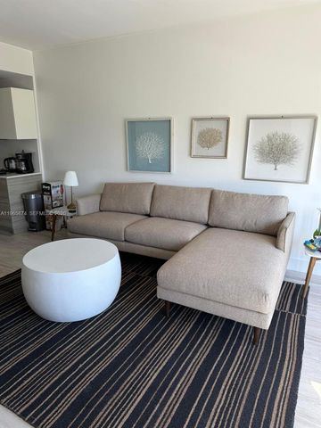 121 NE 34th St 2205, Miami, FL 33137