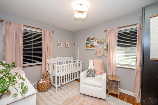 6424 Graceland Avenue, Cincinnati, OH 45237