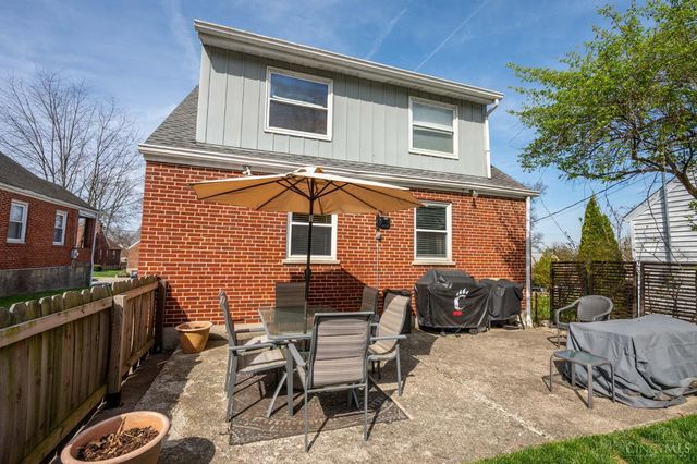 6424 Graceland Avenue, Cincinnati, OH 45237