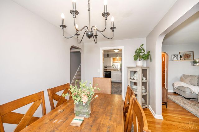 6424 Graceland Avenue, Cincinnati, OH 45237