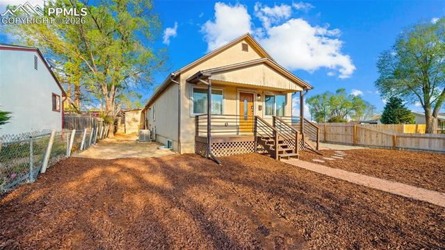 2702 Cheyenne Avenue, Pueblo, CO 81003